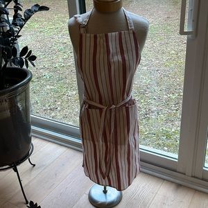 NWOT Williams Sonoma apron